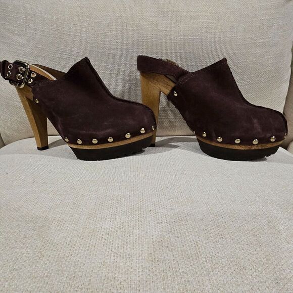 NWOB Kors Womens Studded Slingback Clogs In Chocolate Brown Suede SZ 8M Sandals